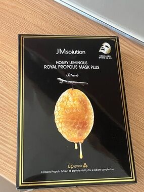 Honey Luminous Royal Propolis Mask Plus - Black (9 packs only!)